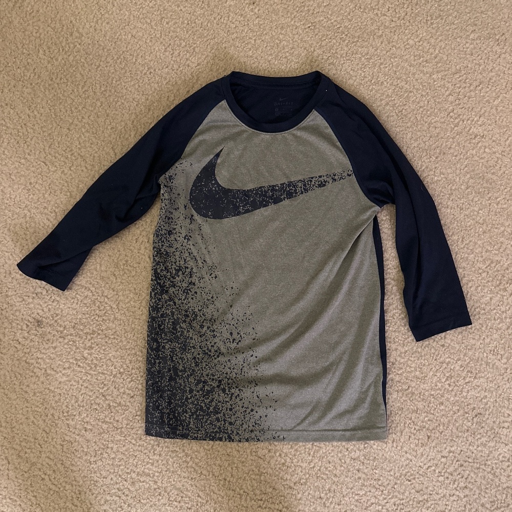 COPY - Boys Nike dry fit shirt